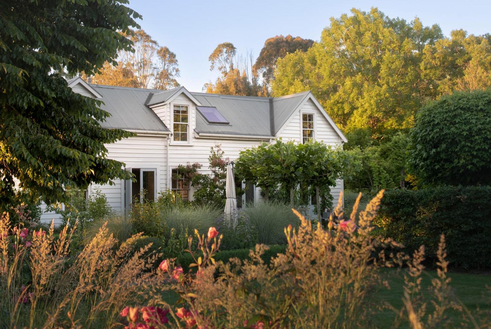 Ranginui Retreat Villa Masterton Bagian luar foto